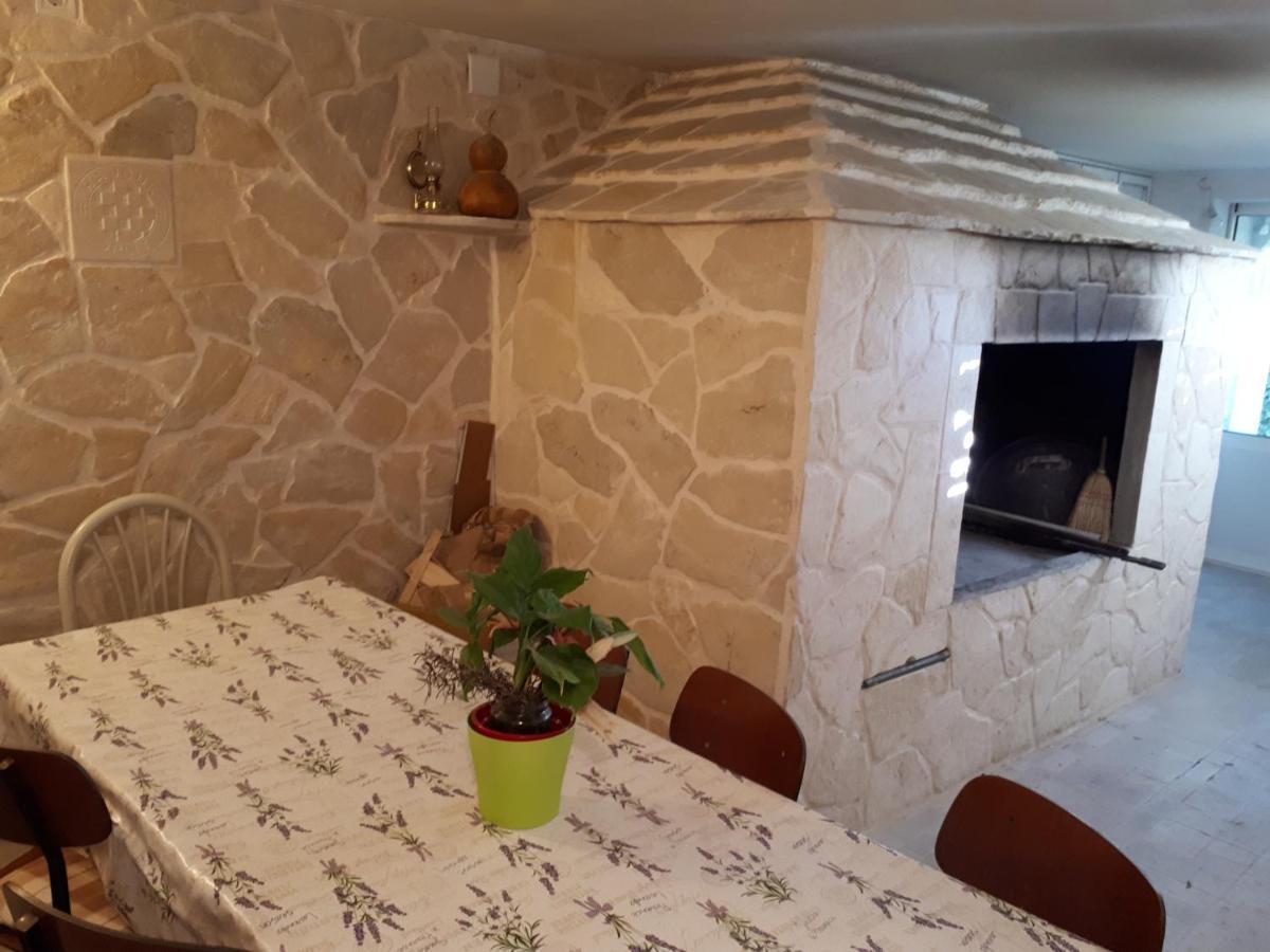 Apartman Igor Podgora Exterior photo